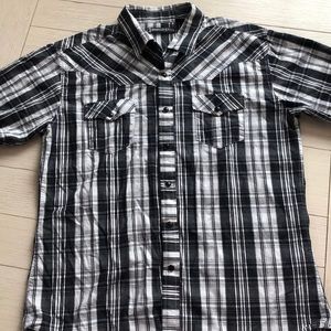 Indigo Star Black & White pearl snap in size L